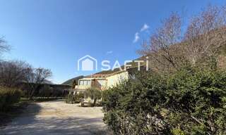 Maison 8 Pièces 195 m² à vendre à Savoillan (84390)