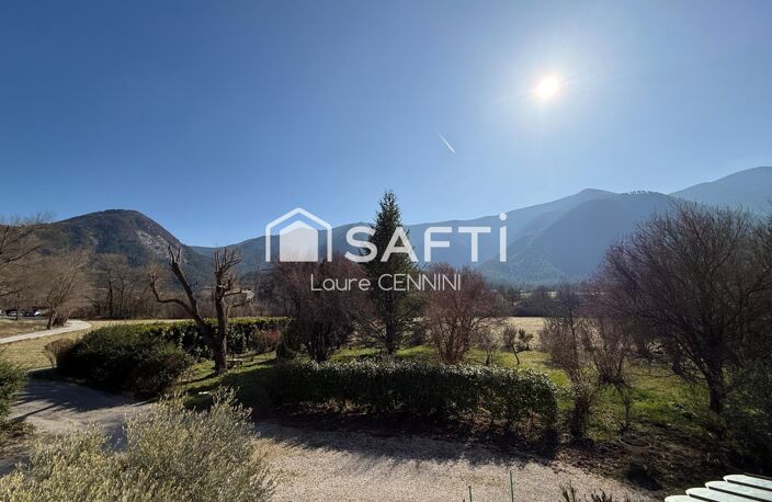 Maison de belle facture sur 12 500 m² de terrain — photo 2