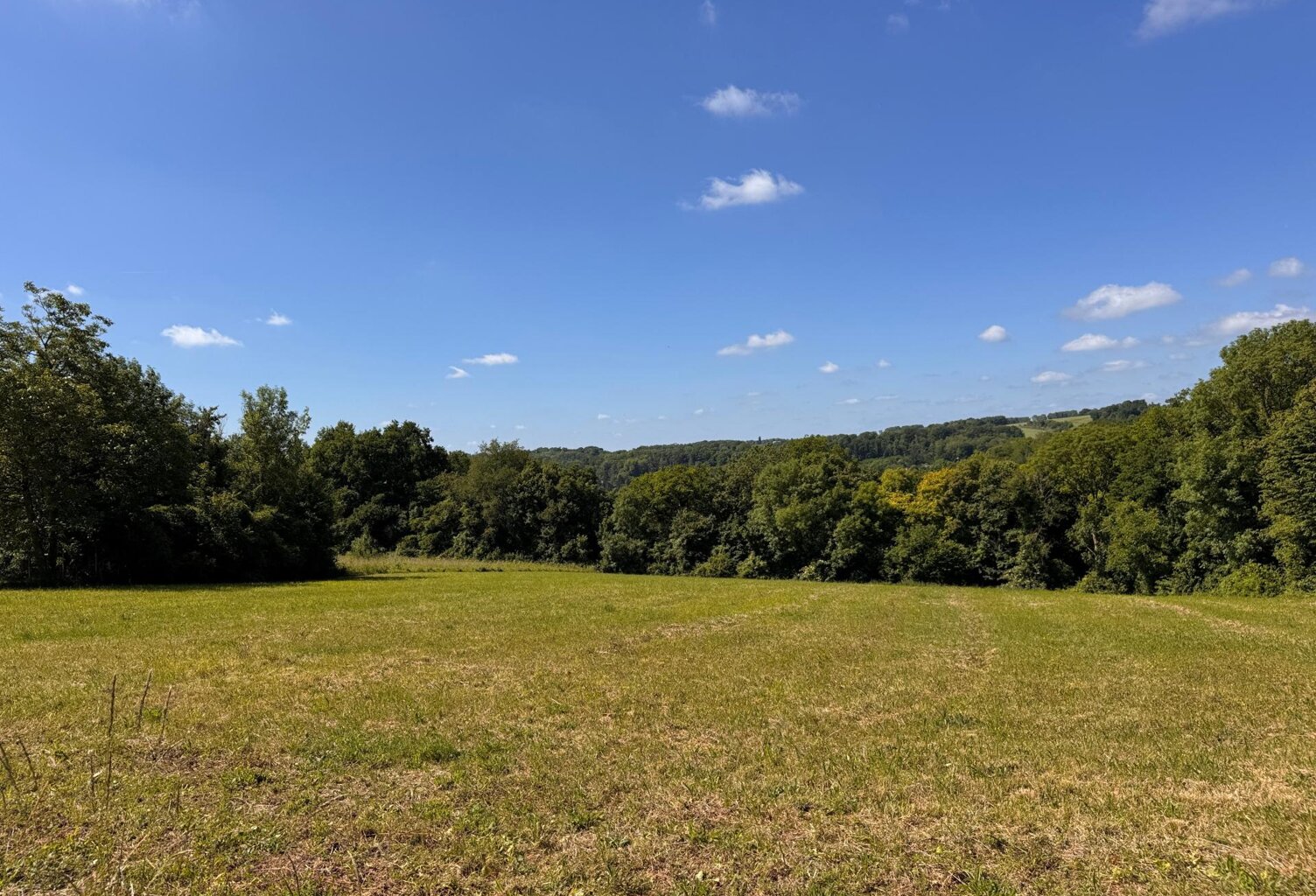 3 mn A4 Montreuil aux lions — photo 1
