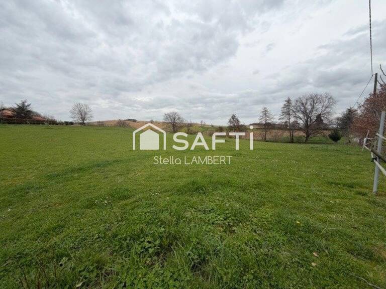 Magnifique terrain de 1 230 m² — photo 1