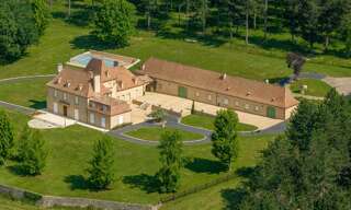 Maison 11 Pièces 454 m² à vendre à Pressignac-Vicq (24150)