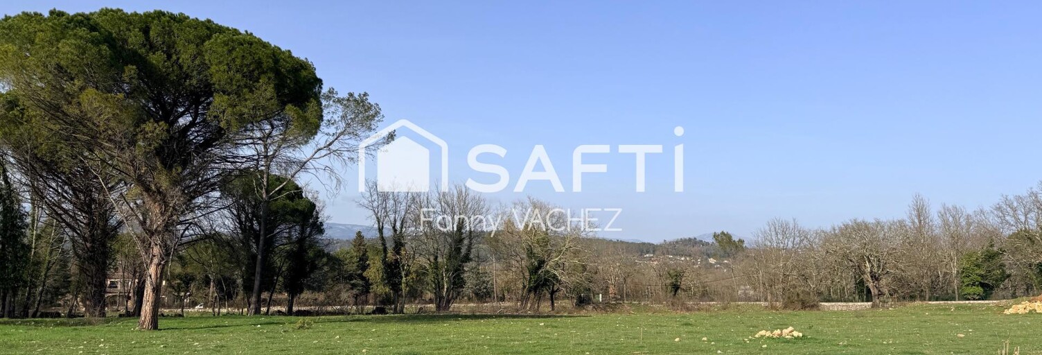 Terrain  1685 m² à vendre à Tourrettes (83440)