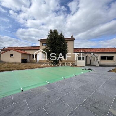 Maison 7 pièces 249000 €