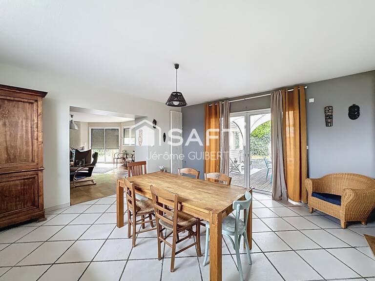 MAISON BRESSUIRE CENTRE-VILLE 156 M2 — photo 1