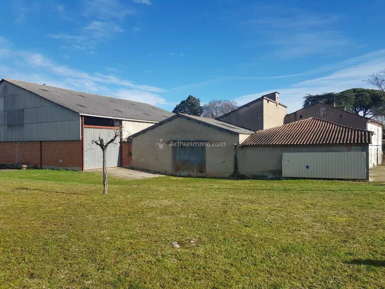 Entrepôt 600m2  sur terrain de 5416m2 — photo 1
