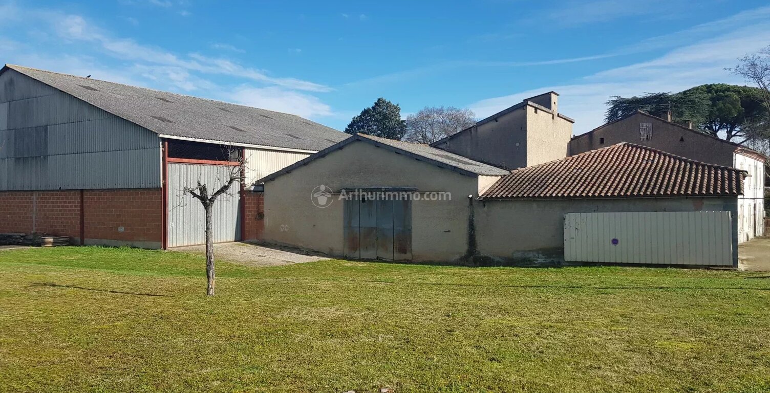 Entrepôt 600m2  sur terrain de 5416m2 — photo 1