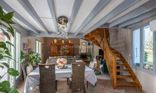 Maison 10 Pièces 219 m² à vendre à Les Avenières Veyrins-Thuellin (38630)