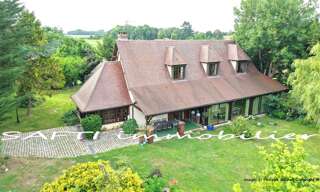 Maison 10 Pièces 235 m² à vendre à La Villeneuve-en-Chevrie (78270)