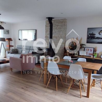 Maison 5 pièces 300000 €