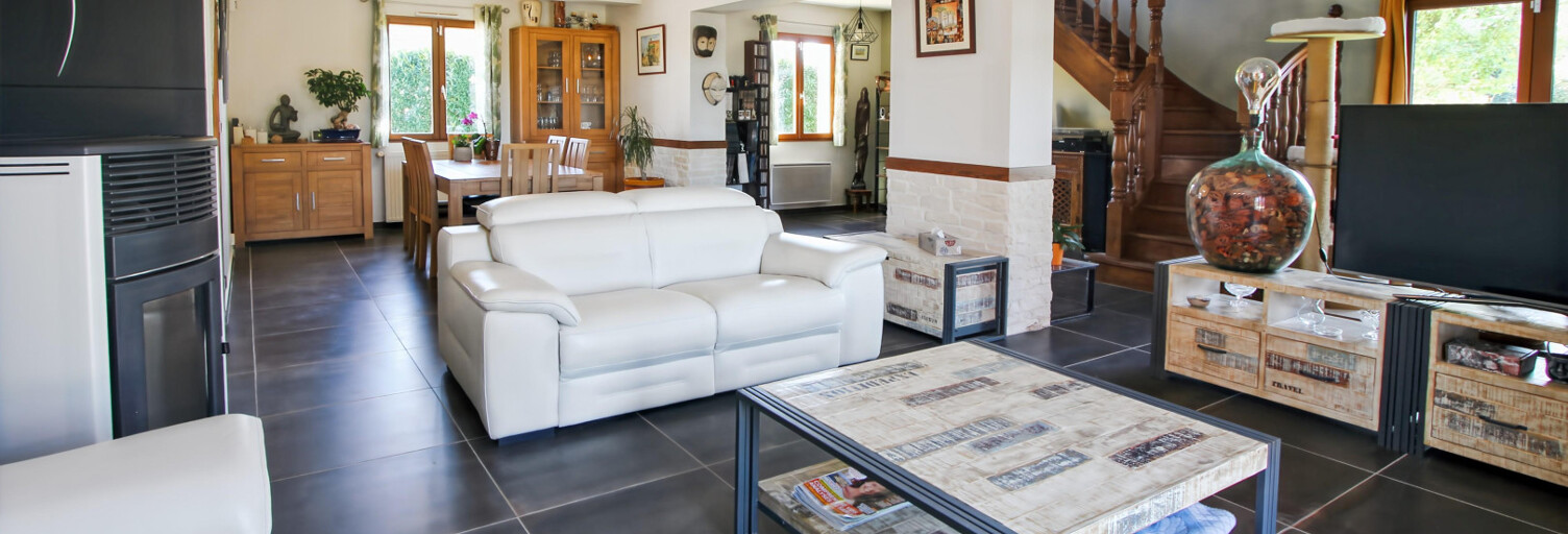 Maison 7 Pièces 180 m² à vendre à Civry-la-Forêt (78910)