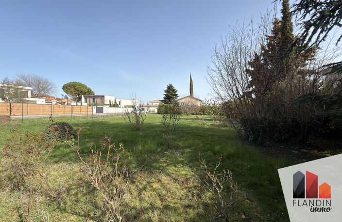 Terrain constructible 743 m2   Vernaison limite Charly   Lib — photo 2