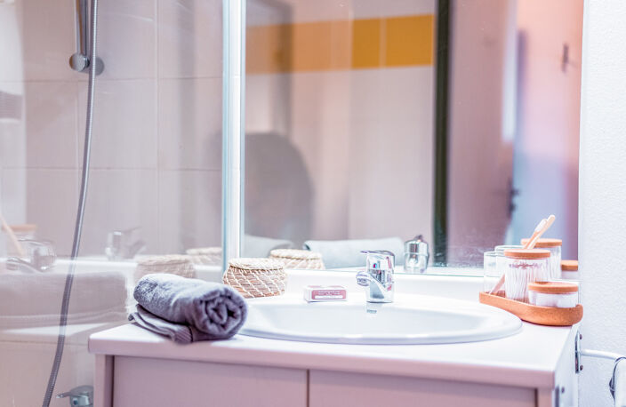 ROANNE/ CENTRE VILLE- studio meublé 18,31 m² - spécial investisseur — photo 5