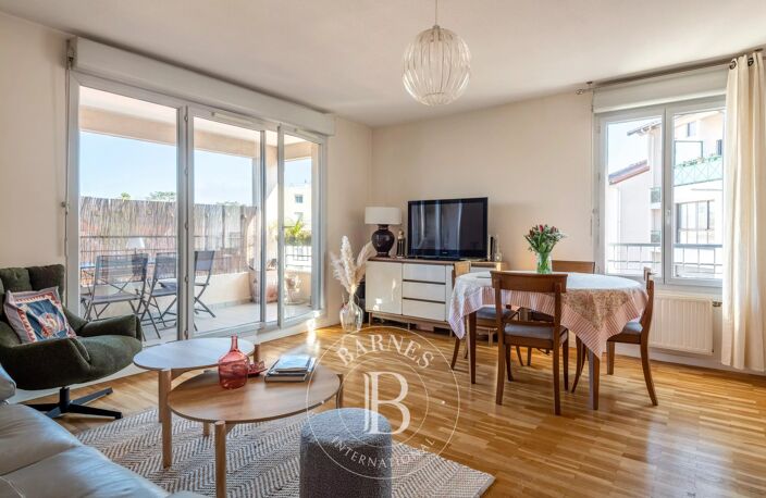 Lyon 5 - Point du Jour - Appartement de 87,69 m² - 3 Chambres - Double stationnement - Cave — photo 2