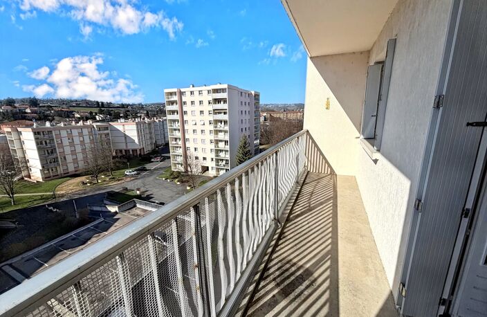 EXCLUSIVITÉ – APPARTEMENT T3 DE 70 M² AVEC BALCON — photo 4