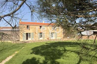 Maison 8 pièces 353600 €