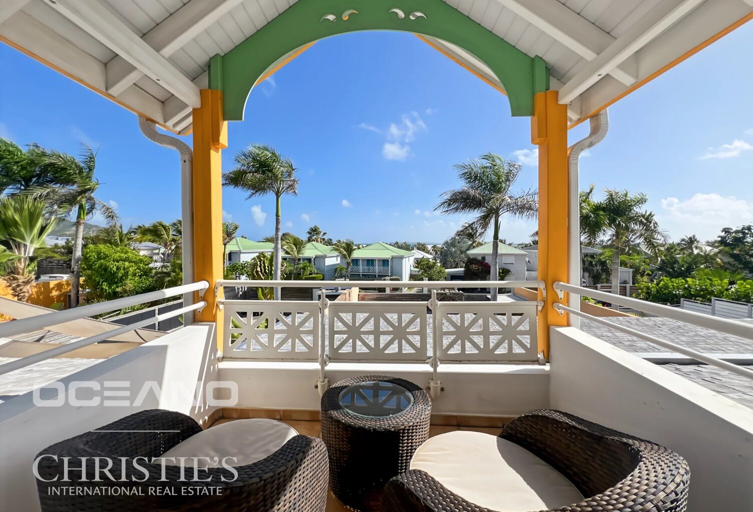 EXCLUSIVITE - Villa 3 chambres - Piscine privée - à 5' de la plage à pied - OCEANO Christie's International Real Estate — photo 1
