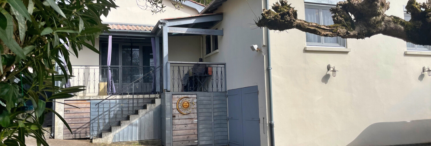 Maison 5 Pièces 112 m² à vendre à Quinsac (33360)