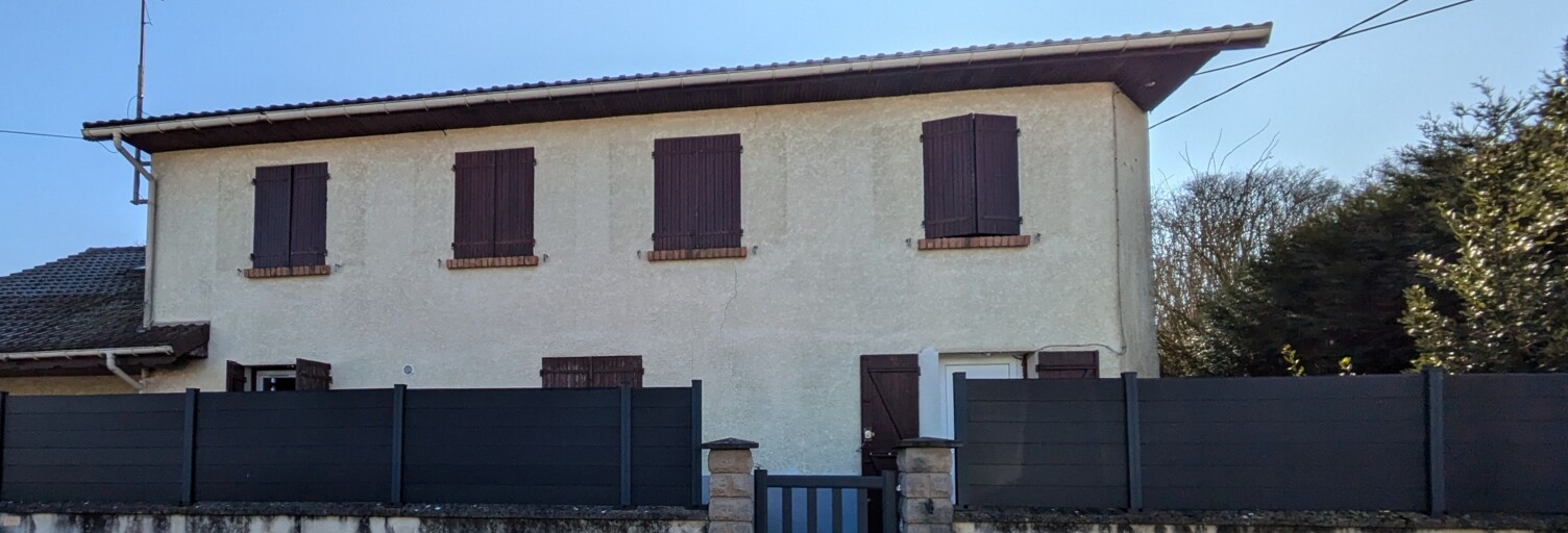 Immeuble  240 m² à vendre à Roissy-en-Brie (77680)