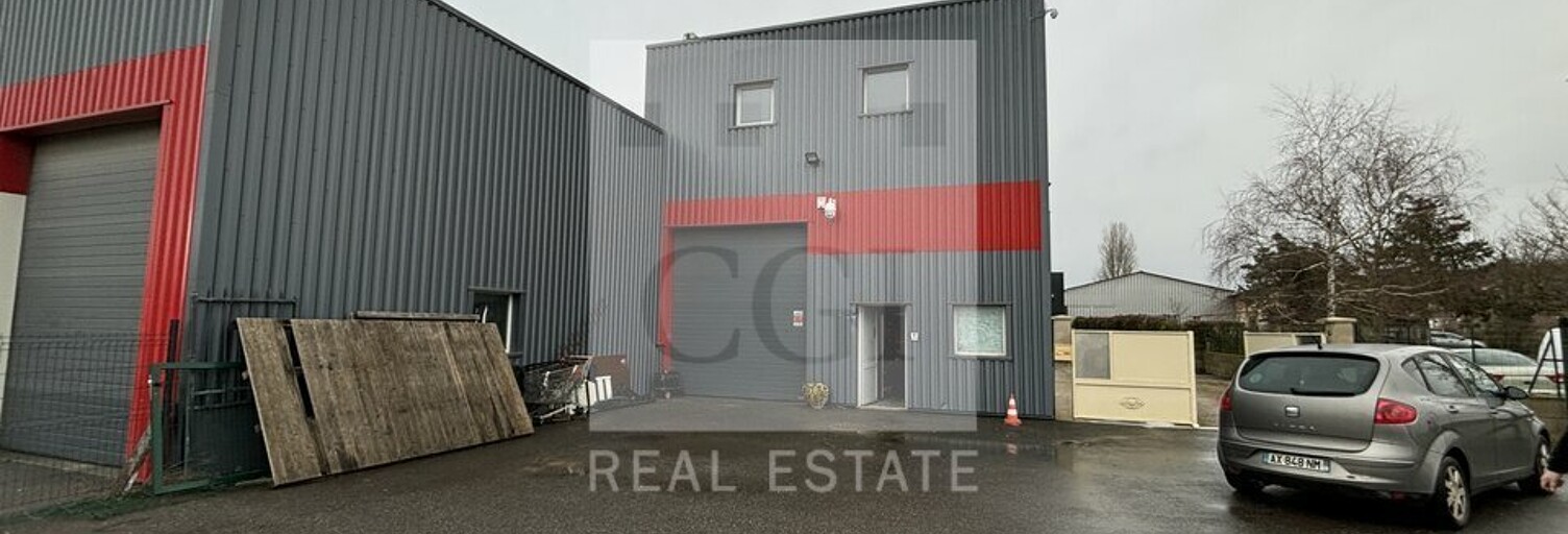 Commerce  260 m² à louer à Luzinay (38200)