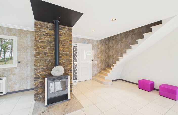 Villa — photo 4