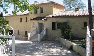 Maison 5 Pièces 202 m² à vendre à Aix-en-Provence (13090)