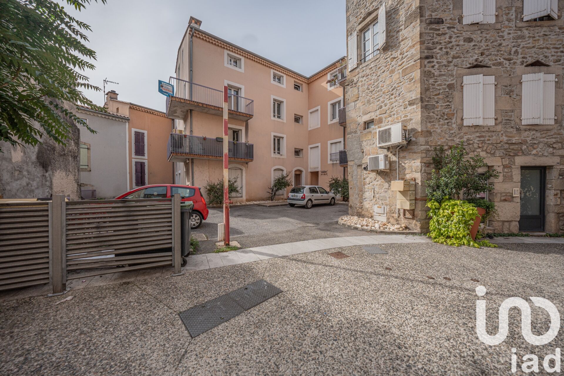 Vente Appartement 3 pièces - Photo 2