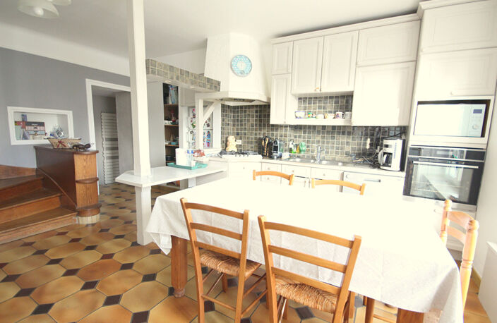Maison de caractère avec suite parentale de 53 m² et studio — photo 4