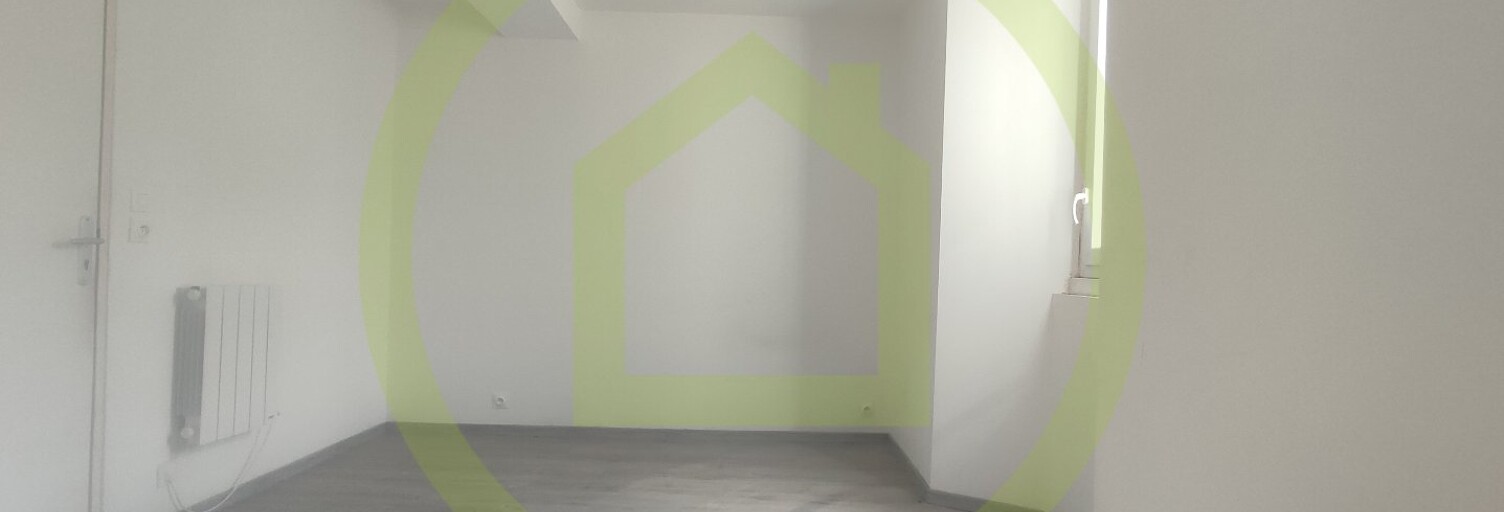 Immeuble  280 m² à vendre à Saint-Genis-de-Saintonge (17240)