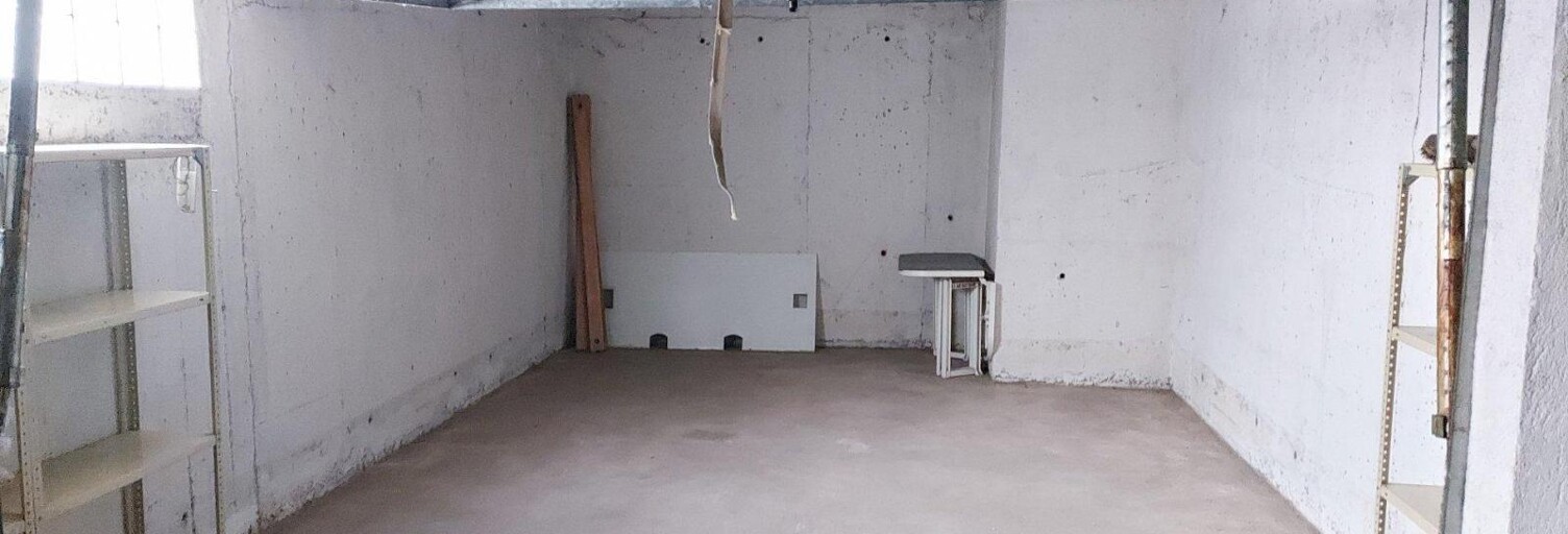 Garage  25 m² à louer à Agde (34300)