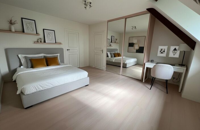 MAISON FAMLIALE LUMINEUSE  160 M² / 2000 M² — photo 5
