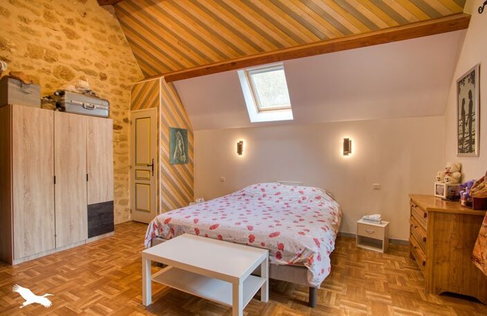 Maison en pierre de 6 pièces principales — photo 5