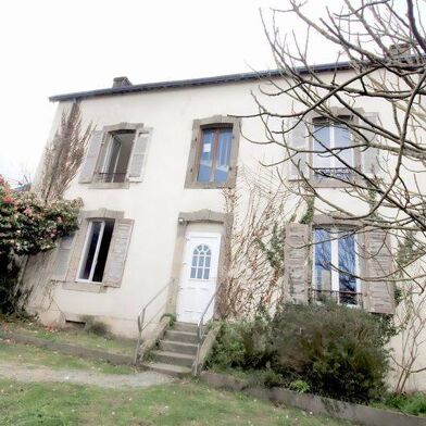 Maison 8 pièces 243885 €