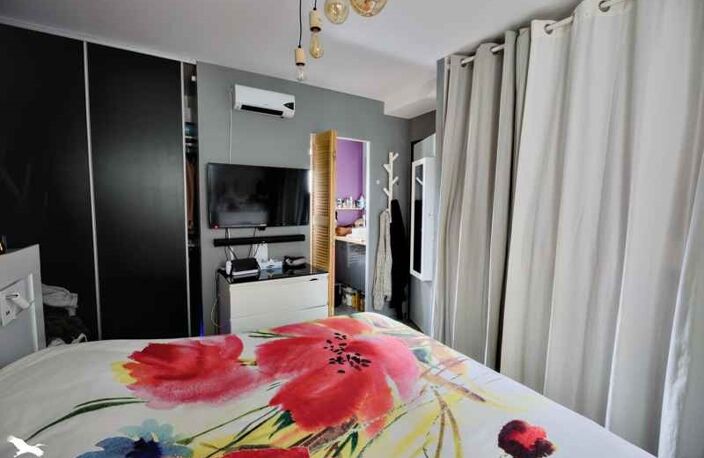 Contemporaine de 7 pièces principales — photo 5