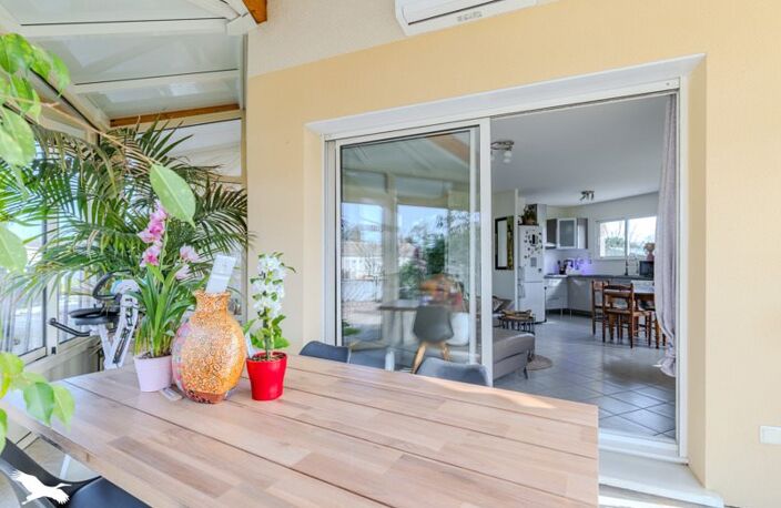 Contemporaine de 4 pièces principales — photo 3