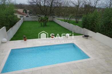 Maison 5 pièces 739000 €