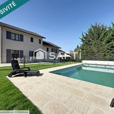 Maison 8 pièces 469000 €