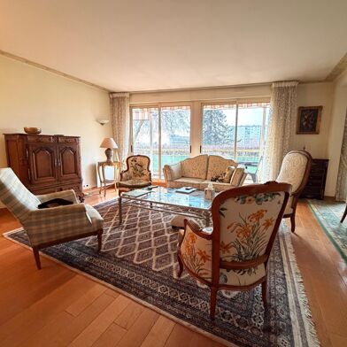 Appartement 3 pièces 275000 €