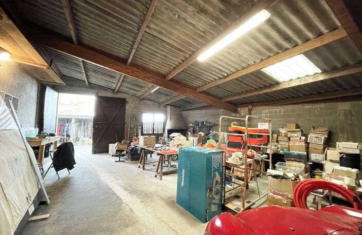 Hangar de 250 m² avec ancien moulin  Fort potentiel — photo 4
