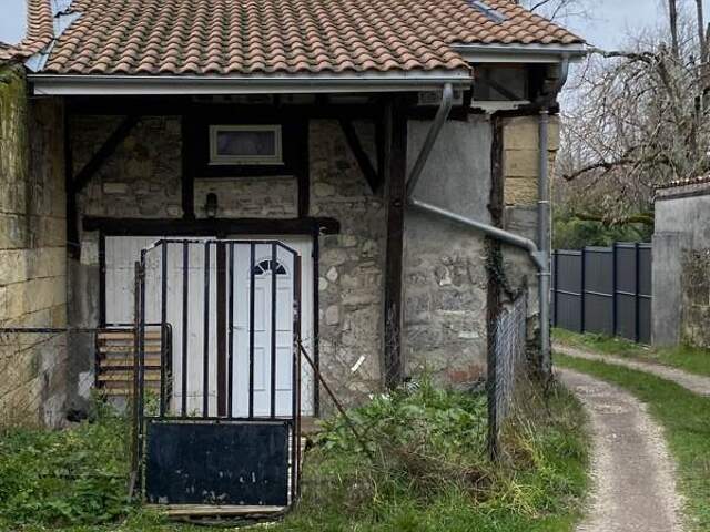 Maison de bourg de 3 pièces principales — photo du bien