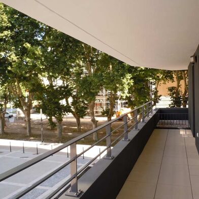 Appartement 2 pièces 966 €