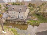 Maison en pierre de 7 pièces principales — photo 2