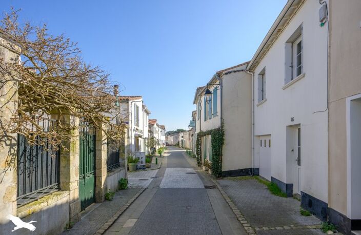 Maison de ville de 5 pièces principales — photo 2