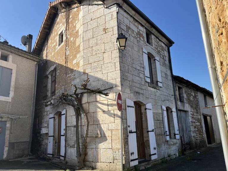 Maison de bourg de 4 pièces principales — photo 1