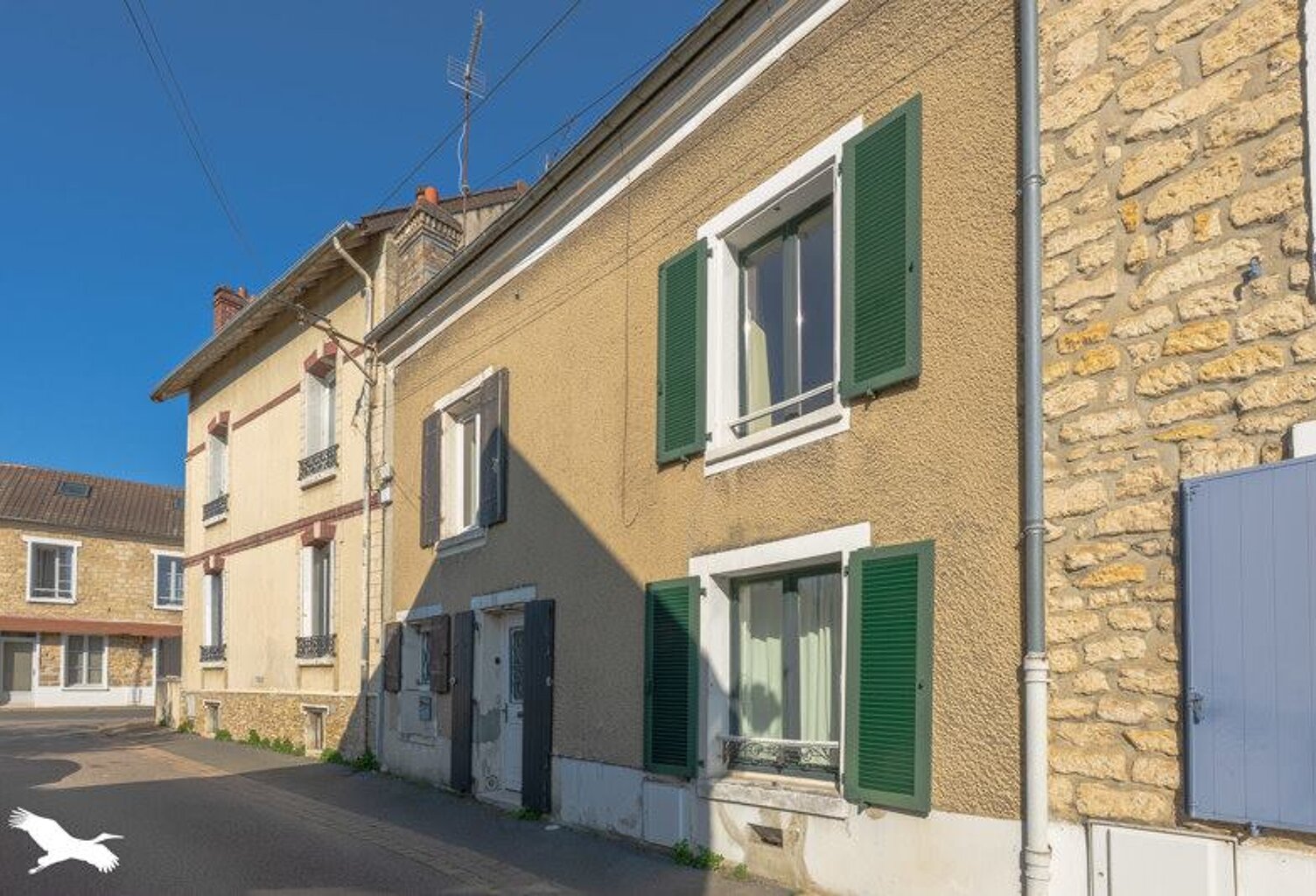 Maison de ville de 3 pièces principales — photo 1