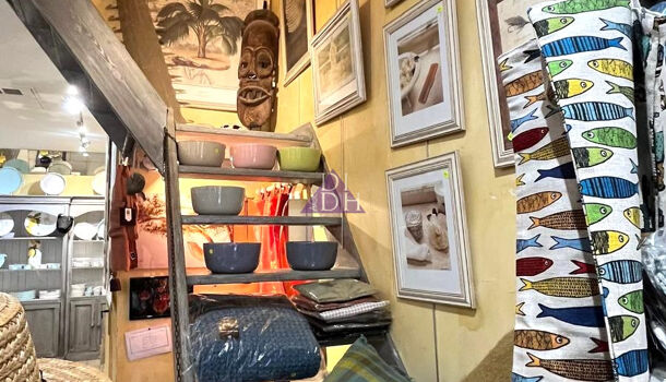 Local commercial 2 pièces  à vendre Hyères 83400