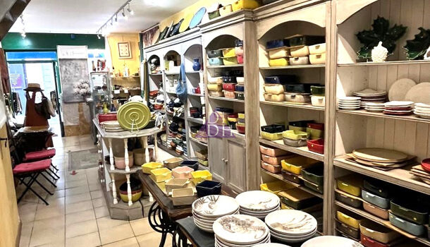 Local commercial 2 pièces  à vendre Hyères 83400