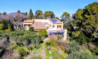 Maison 8 Pièces 295 m² à vendre à Nîmes (30000)