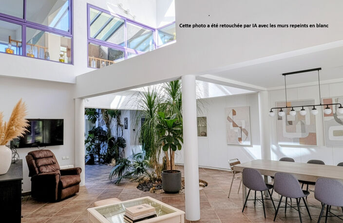 Maison d'architecte de 295m2 + dépendances, sur les hauteurs, proche route d'Uzès.... — photo 2
