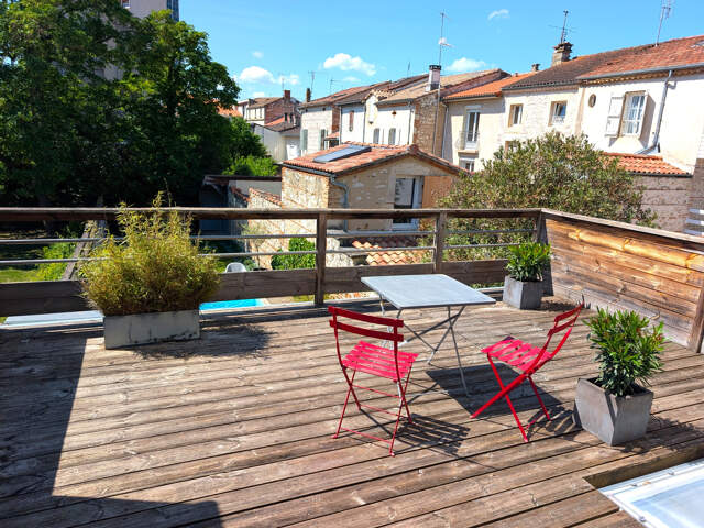 AGEN CENTRE - MAISON BOURGEOISE RENOVEE AVEC PISCINE TE JARDIN — photo du bien