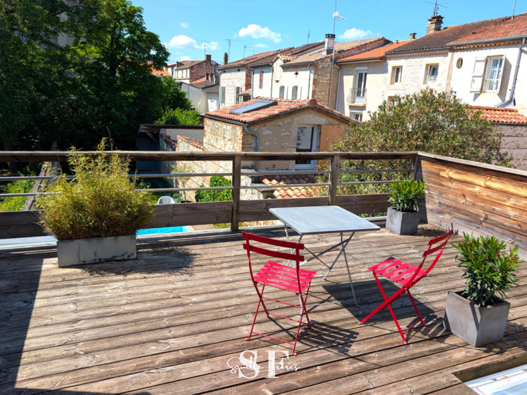 AGEN CENTRE - MAISON BOURGEOISE RENOVEE AVEC PISCINE TE JARDIN — photo 1